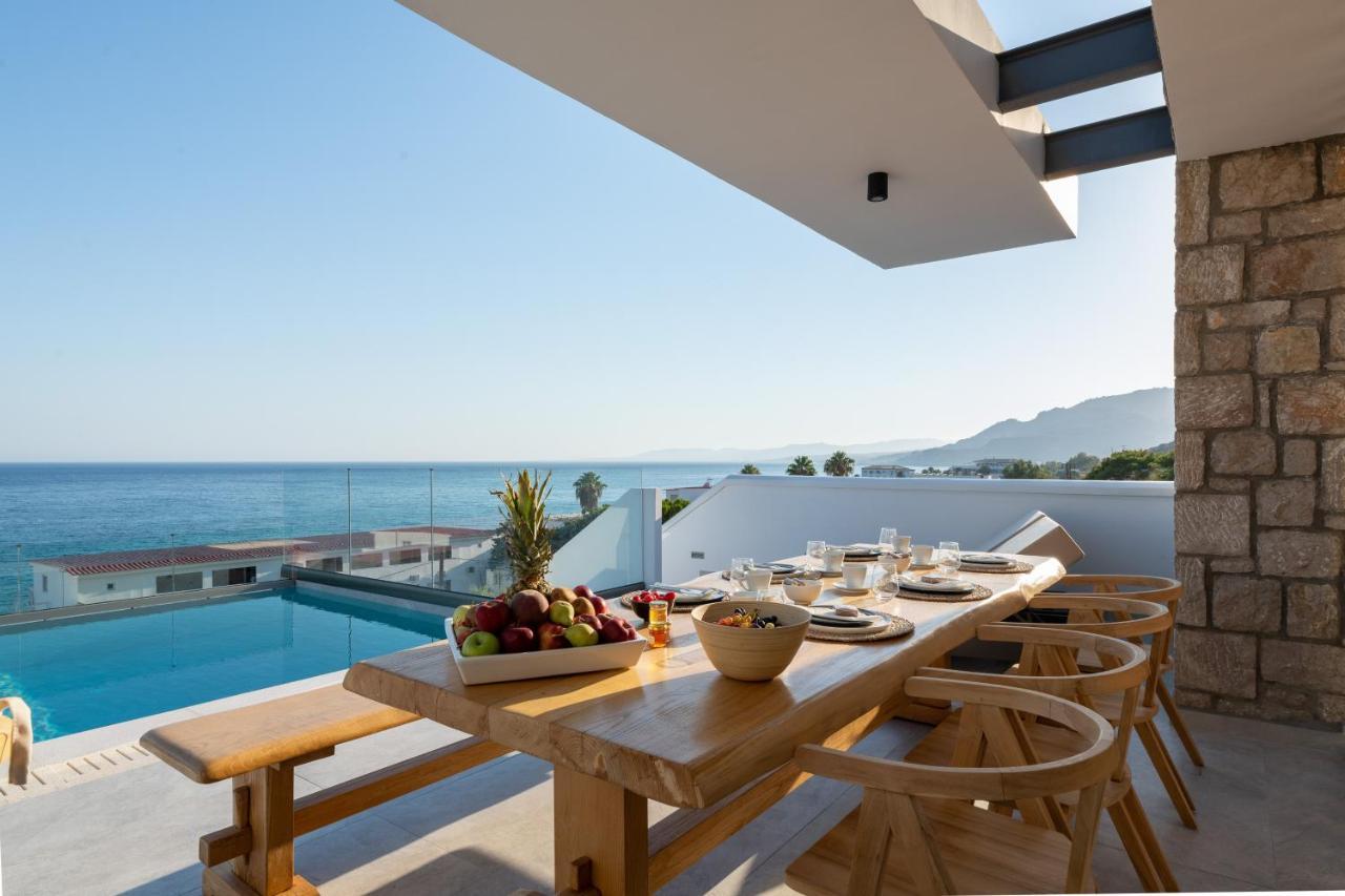 Villa Auretta Pefki Exteriör bild